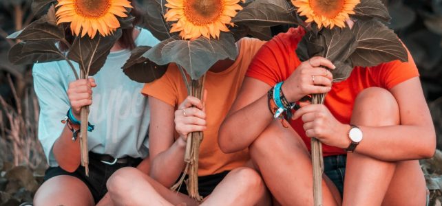 Creadoras: mujeres que transforman Creadoras: mujeres que transforman